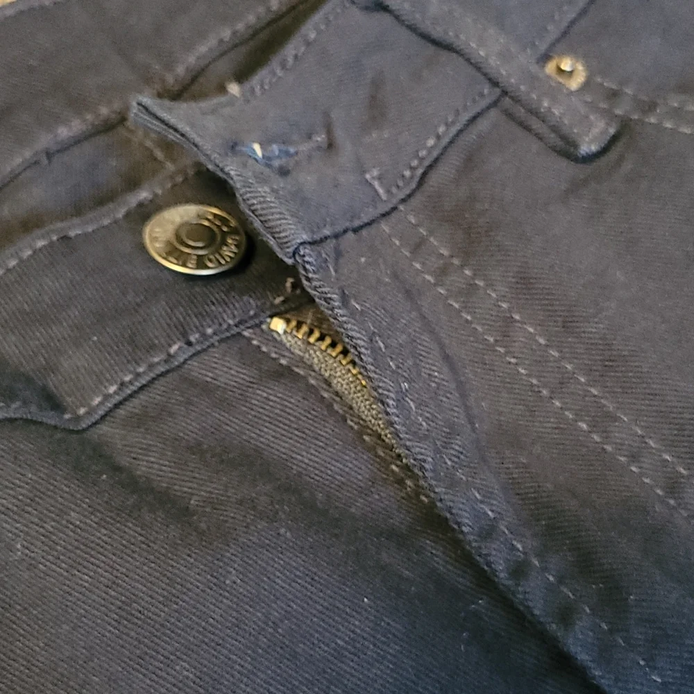 Brand New 36x30 David Bitton Jeans - Picture 3 of 3